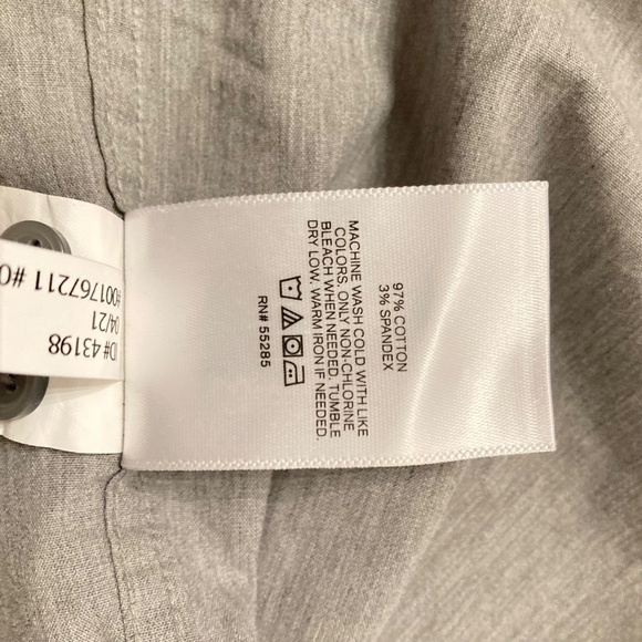 Express Men's Gray Button-Down Shirt – Size M - Picture 13 of 13